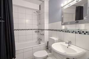 Ferienwohnung, besondere Lage, charmante 2 Zimmer Wohnung mit Balkon und Stellplatz in Glücksburg – Sandwighof 26, 24960 Glücksburg (Ostsee) – Vorschaubild 9