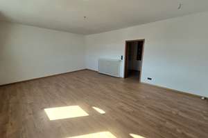 Stilvoll wohnen im Zentrum: 3-Zimmer-Wohnung mit Altbauflair am Marktplatz – Die vollständige Adresse der Immobilie erhältst du vom Anbieter., 96476 Bad Rodach – Vorschaubild 5