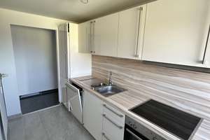 Helle 3-Zimmer Dachgeschosswohnung mit Balkon in Böckingen – Die vollständige Adresse der Immobilie erhältst du vom Anbieter., 74080 Böckingen, Heilbronn – Vorschaubild 9