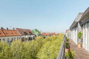 Über den Dächern des Bötzowviertels Ein Zuhause mit Licht, Ruhe und besonderer Energie – Die vollständige Adresse der Immobilie erhältst du vom Anbieter., 10407 Prenzlauer Berg, Berlin – Vorschaubild 22