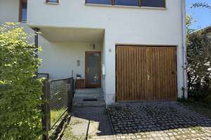 Aktuell als ZFH genutztes Haus im sonnigen Inntal – Die vollständige Adresse der Immobilie erhältst du vom Anbieter., 83022 Ost, Rosenheim – Vorschaubild 6