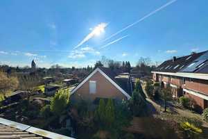 Direkt am Rhein: Das perfekte Haus für die junge Familie! – Seidenweg 13, 40593 Düsseldorf – Vorschaubild 3