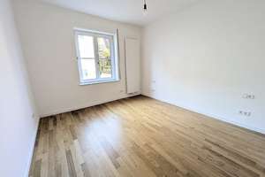 Luxuriöse 3‑Zimmer Wohnung mit Balkon im 1. OG in Stuttgart Ost – Libanonstraße 44, 70184 Gänsheide, Stuttgart – Vorschaubild 4