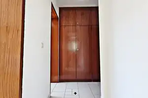 "Helle 4-Zimmer-Eigentumswohnung mit Süd-West-Balkon & Garage - ideal für Familien oder als – Reutlingen (Kreis) – Vorschaubild 8