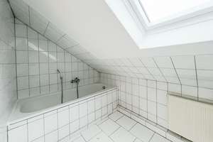 Dreiraumwohung im Dachgeschoss in Altstadtnähe/ Hanseviertel – Staufenbergallee 35, 99085 Johannesvorstadt, Erfurt – Vorschaubild 17