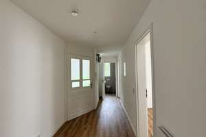 Stilvolle 2,5-Zimmer-Dachgeschosswohnung im Altbaucharme – Erstbezug, mit Balkon, frei – Reinsburgstr. 93, 70176 Rotebühl, Stuttgart – Vorschaubild 8