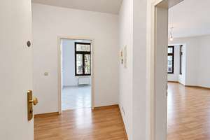 Attraktives Wohninvestment – 2 Zi, Aufzug & historischer Charme- Citylage, renoviert & bezugsfrei! – 4315 Neustadt-Neuschönefeld, Leipzig – Vorschaubild 5