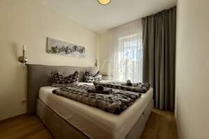 Exklusive Villa mit luxuriöser Maisonette-Wohnung & 2 Ferienwohnungen & vermieteter Gewerbeeinheit – Die vollständige Adresse der Immobilie erhältst du vom Anbieter., 17192 Waren (Müritz) – Vorschaubild 31