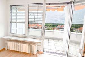 Betreutes Wohnen mit Dachterrasse: Weitblick über den Stadtwald, bezugsfertig und provisionsfrei – Rehhofstr. 142, 90482 Laufamholz, Nürnberg – Vorschaubild 4