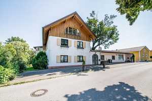 Das Objekt ist vielseitig nutzbar!! Zwei Immobilien mit großem Grundstück und 4 Garagen zu verkaufen – Bernhardswald, Regensburg (Kreis), 93170 Regensburg (Kreis) – Vorschaubild 3
