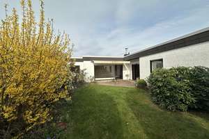 Charmanter Bungalow mit familienfreundlicher Raumaufteilung und schönem Garten am Brüser Berg! – Die vollständige Adresse der Immobilie erhältst du vom Anbieter., 53125 Brüser Berg, Bonn – Vorschaubild 9