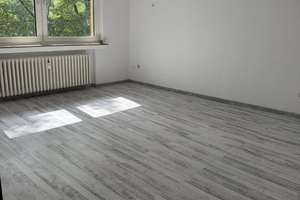 Helle und frisch renovierte 3-Zimmer-Wohnung mit Balkon in Duisburg-Obermeiderich – Neumühler Straße 39, 47138 Obermeiderich, Duisburg – Vorschaubild 4