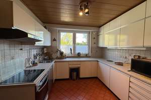 Reihenmittelhaus Nbg.-Gaulnhofen, beste Lage, 140 m² Wfl., 6 Zi., 261 m² Grund., Südgarten, Garage ! – Die vollständige Adresse der Immobilie erhältst du vom Anbieter., 90455 Kornburg, Worzeldorf, Nürnberg – Vorschaubild 9