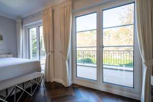 Hochwertige Villa mit ca. 300qm Wohn-/Nutzfläche, 2 Garagen, Pool in ruhiger Lage - provisionsfrei - – Die vollständige Adresse der Immobilie erhältst du vom Anbieter., 14109 Wannsee, Berlin – Vorschaubild 15