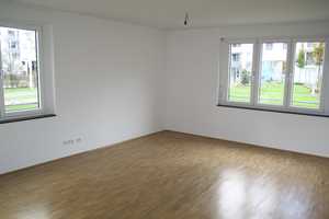 Neuwertig! 3-Zimmer-Wohnung mit Terrasse u. EBK in wunderschöner Parkanlage – Agnes-Bernauer-Straße 189, 80687 München – Vorschaubild 2