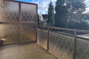 *HELLE UND RUHIGE 2,5-Zi. Whg. mit Sonnenbalkon, Möbiusstraße, E-Frohnhausen!* – Möbiusstraße 9, 45143 Altendorf, Essen – Vorschaubild 3