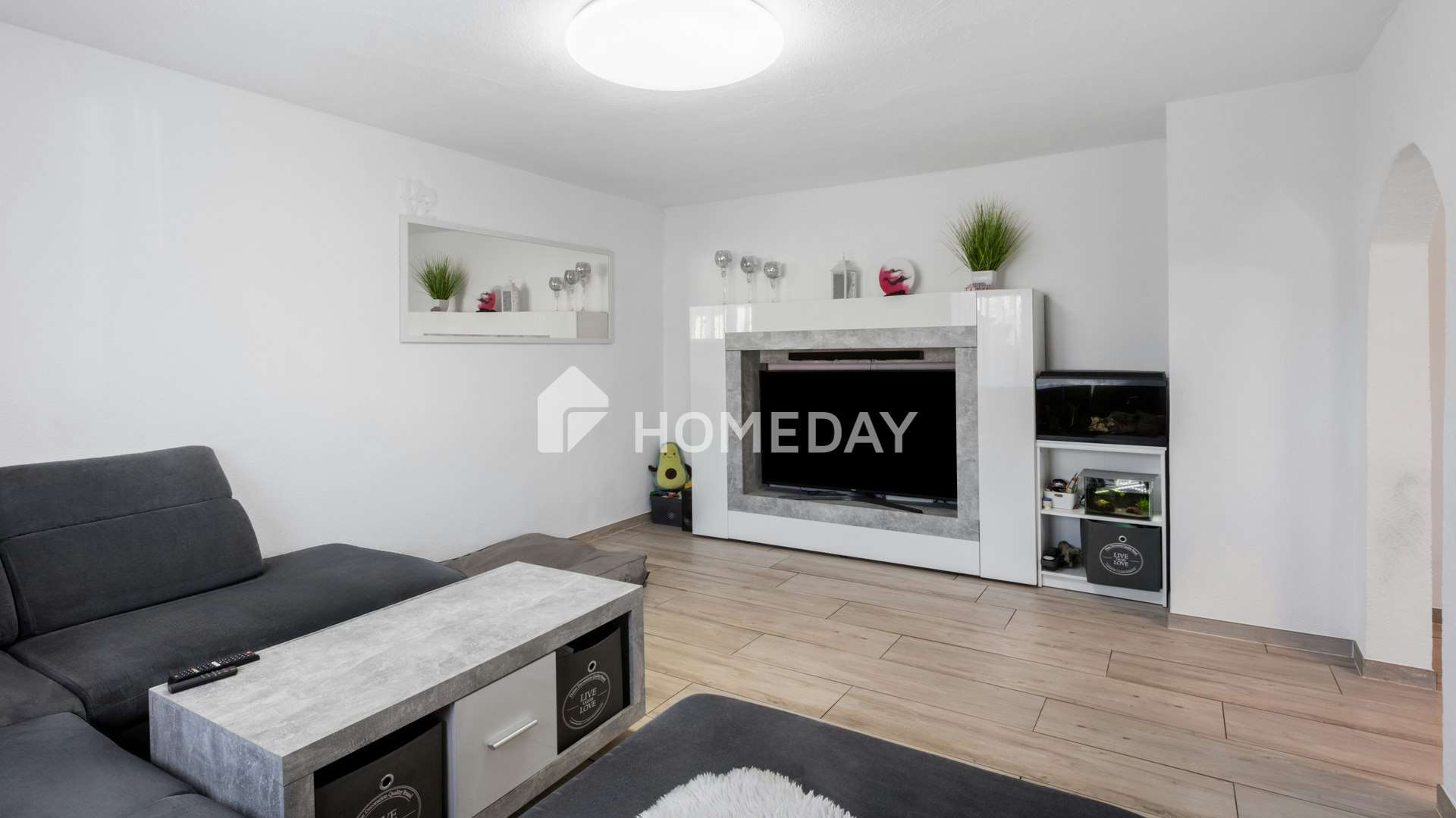 Immobilie in Zörbig - Solide gebaut, modernisiert & vielseitig nutzbar: EFH mit Garage, Nebengebäude und großem Grundstück - Bild 6