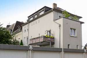 Klassisches Mehrfamilienhaus in ruhiger Lage mit DG-Ausbaugenehmigung – Sandstr. 20, 45468 Altstadt II, Mülheim an der Ruhr – Vorschaubild 2
