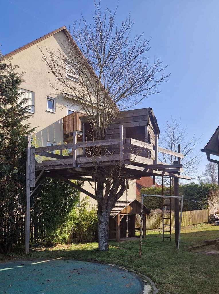 Immobilie in Winkelhaid - Großzügiges Familienhaus mit Entwicklungspotenzial und großem Garten in Winkelhaid - Bild 3