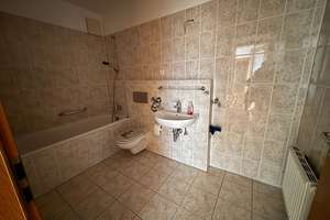 Property thumbnail 11