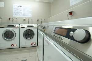 Vollmöbliertes M+ Apartment mit Balkon für Studenten oder Azubis / ALL-In Miete – Schützenstraße 2a, 4103 Zentrum-Ost, Leipzig – Vorschaubild 7