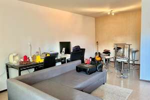 Helle 3-Zimmer-Wohnung mit Garage und viel Potenzial in Aachen-Laurensberg (Erbpacht)