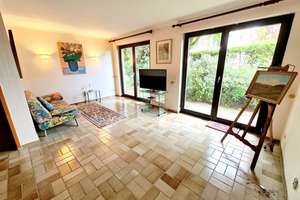 Ein Zuhause mit Charakter – Stilvoller Bungalow mit Einliegerwohnung in begehrter Wiesbadener Lage – Die vollständige Adresse der Immobilie erhältst du vom Anbieter., 65195 Nordost, Wiesbaden – Vorschaubild 9