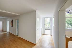 Großes Architektenhaus mit flexiblen Nutzungsmöglichkeiten in Hannover-Kirchrode – Die vollständige Adresse der Immobilie erhältst du vom Anbieter., 30559 Kirchrode, Hannover – Vorschaubild 13