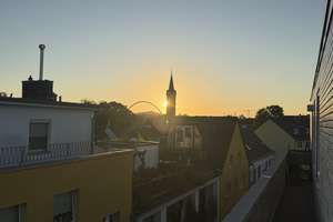 Wohnen mit Charakter: Saniertes Penthouse in Deutz – Siegburger Straße 57, 50679 Deutz, Köln – Vorschaubild 5