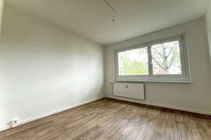 Ruhige Etagenwohnung mit Balkon, ideal für Familien und kurze Wege zu Schulen – Straße Usti nad Labem 257, 9119 Kappel, Chemnitz – Vorschaubild 3