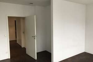 Geräumiges Zimmer in zentraler Männer-WG – 5 Gehminuten zur Uni Mannheim – Die vollständige Adresse der Immobilie erhältst du vom Anbieter., 68161 Innenstadt/Jungbusch, Mannheim – Vorschaubild 4