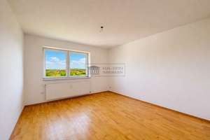 Sanierte 3-Zimmer Wohnung mit Balkon – 51105 Humboldt/Gremberg, Köln – Vorschaubild 3
