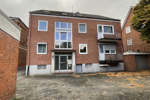 3 Zimmer-Wohnung mit Tageslichtbad und Wanne in zentraler Lage