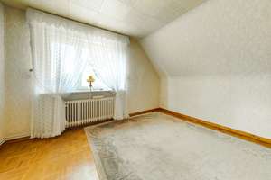 Familienfreundliche Doppelhaushälfte mit viel Potenzial und großem Garten – Die vollständige Adresse der Immobilie erhältst du vom Anbieter., 22453 Niendorf, Hamburg – Vorschaubild 9