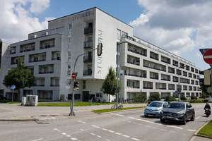 Studentische 1-Zimmerwohnung - nur für Studenten und Azubis – Knorrstr. 2, 80807 Milbertshofen, München – Vorschaubild 1
