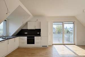 Erstbezug nach Kernsanierung: Gemütliche 3-Zimmer-DG-Wohnung in München-Trudering - WE 7 – 81825 Waldtrudering, München – Vorschaubild 5