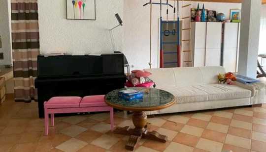 Bild von Einladendes Mehrfamilienhaus mit traumhaftem Gartenparadies