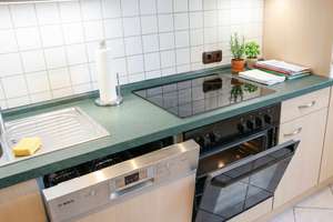 HD-Handschuhsheim – nahe Universität mit Küche, Waschmaschine und Trockner – Die vollständige Adresse der Immobilie erhältst du vom Anbieter., 69121 Handschuhsheim, Heidelberg – Vorschaubild 3