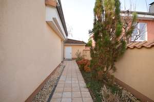 Property thumbnail 26