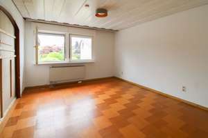 Neue Chance: Freistehendes OKAL-Haus mit Einliegerwohnung und großem Grundstück – Die vollständige Adresse der Immobilie erhältst du vom Anbieter., 75180 Büchenbronn, Pforzheim – Vorschaubild 8
