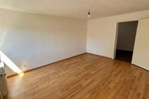 Bezugsfreie 3-Zimmer-Wohnung in der Karlsruher Westadt – Die vollständige Adresse der Immobilie erhältst du vom Anbieter., 76133 Innenstadt-West, Karlsruhe – Vorschaubild 9