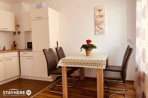28034 HomeCompany Möbliert/Furnished 2-Zimmer Apartment in Leipzig-Lindenthal max. 3 Personen – Die vollständige Adresse der Immobilie erhältst du vom Anbieter., 4158 Lindenthal, Leipzig – Vorschaubild 2