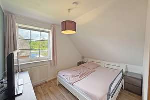 Reinfeld - 5 Zimmer Doppelhaus in ruhiger Sackgassenlage - ideal für die Familie – Die vollständige Adresse der Immobilie erhältst du vom Anbieter., 23858 Reinfeld (Holstein) – Vorschaubild 17