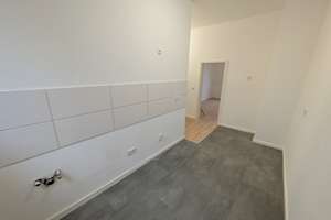 Helle 4-Zimmer-Dachgeschosswohnung mit hohen Decken - gut angebunden & zentral in Sonnborn – Sonnborner Str. 42, 42327 Elberfeld West, Wuppertal – Vorschaubild 12