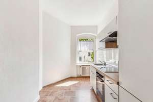 Helle 2-Zimmer-Wohnung mit großzügigem Grundriss & Gestaltungspotenzial – Die vollständige Adresse der Immobilie erhältst du vom Anbieter., 10553 Moabit, Berlin – Vorschaubild 8
