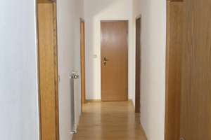 Renovierungsbedürftiges Mehrfamilienhaus mit 18 Zimmern in Leverkusen-Quettingen-Biesenbach – Lützenkirchener Straße 16, 51379 Opladen, Leverkusen – Vorschaubild 21