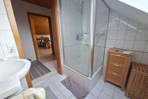 Gemütliche Dachgeschosswohnung 4 Zimmer mit Einbauküche in ruhiger Wohngegend – Die vollständige Adresse der Immobilie erhältst du vom Anbieter., 71720 Oberstenfeld – Vorschaubild 17