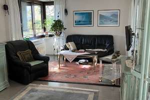 Schöner Wohnen in Schweinau ! Perfekt aufgeteilte, helle 3,5-Zimmer-Wohnung mit Loggia & Stellplatz – Olivenweg 54, 90441 Hohe Marter, Nürnberg – Vorschaubild 2