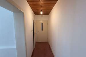 *Schöne 2 Raum Wohnung mit Keller*in einem frisch Modernisierten Haus* – Margaretenstr. 2, 45145 Holsterhausen, Essen – Vorschaubild 4