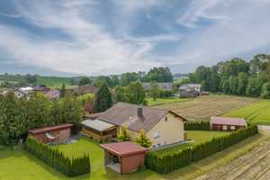 Großzügiges Zweifamilienhaus in ruhiger Ortsrandlage eines kleinen Weilers – Passau (Kreis) – Vorschaubild 4